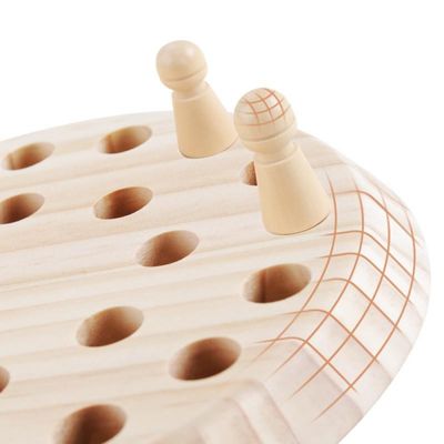 le bébé en bois de 5.5cm Montessori joue le jeu d'échecs d'allumette de mémoire