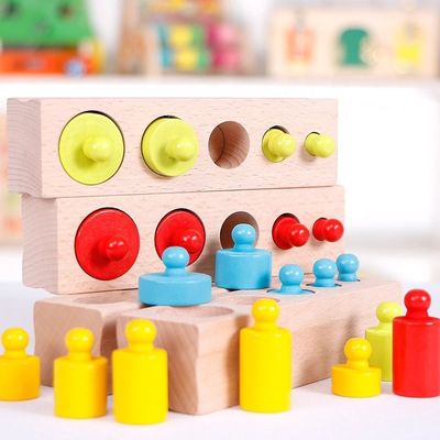 école maternelle Knobbed de blocs-cylindres de Montessori de prise sensorielle de cylindre de 3cm