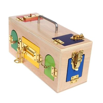 Le bébé en bois de la boîte 13.5cm Montessori de serrure joue des puzzles en bois éducatifs