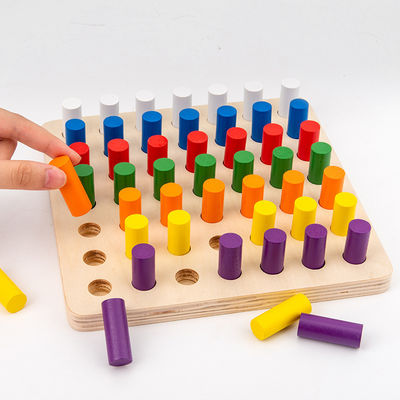 Le bébé en bois éducatif d'ISO9001 Montessori joue des échecs en bois d'allumette de mémoire