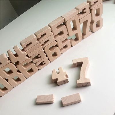 Jouets en bois éducatifs ISO9001 de Digital de maths de blocs d'alphabet et de nombre