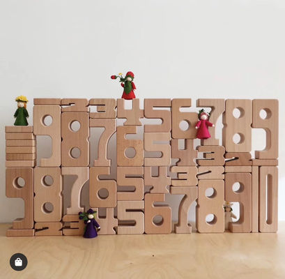 Jouets en bois éducatifs ISO9001 de Digital de maths de blocs d'alphabet et de nombre