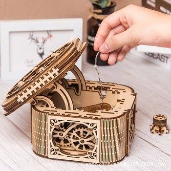 Le puzzle en bois mécanique de bloc du cadeau 23.5cm joue la petite boîte à bijoux en bois