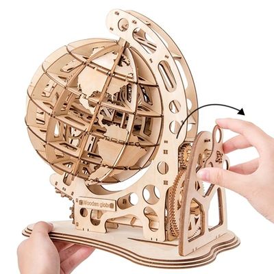 le puzzle en bois perpétuel du bloc 3D joue le modèle mécanique en bois