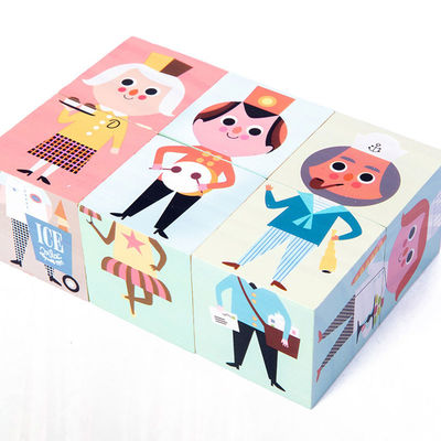 Le puzzle de la combinaison 5cm de particules bloque les jouets en bois pour des enfants en bas âge