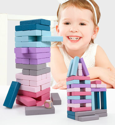 Équilibrez 48pcs a coloré les blocs en bois de domino a empilé les jouets éducatifs d'arc-en-ciel