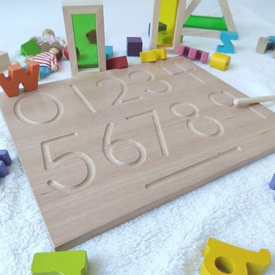 Les alphabets embarquent des maths en bois Toy Counting Teaching Language de 29cm