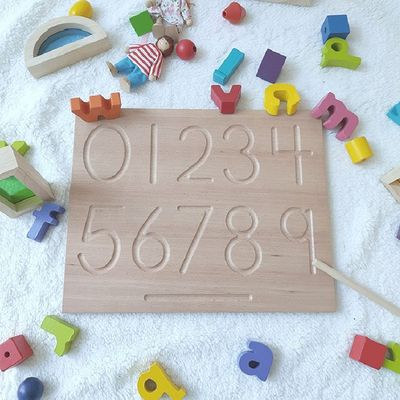 Les alphabets embarquent des maths en bois Toy Counting Teaching Language de 29cm
