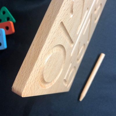 Les alphabets embarquent des maths en bois Toy Counting Teaching Language de 29cm