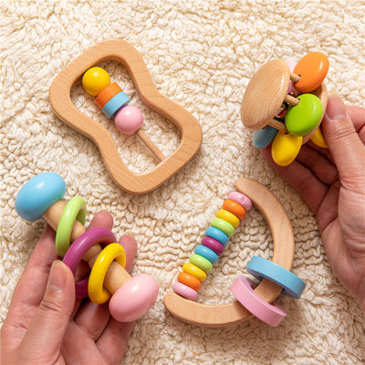 Les instruments en bois des enfants musicaux en bois de jouets de Soother 7.2cm de hochet