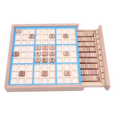 Pièces d'échecs en bois des contrôleurs 3.8cm de hêtre pliant l'échiquier en bois