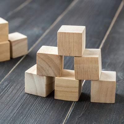Blocs carrés en bois de métiers en bois non finis du pin 1.5cm d'arbre