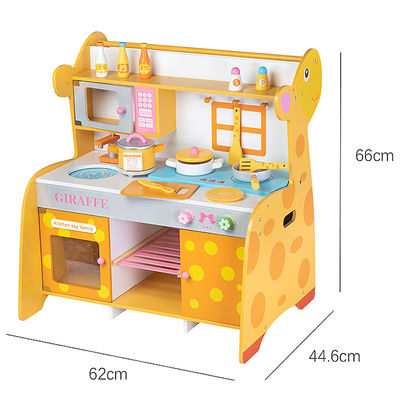 La cuisine miniature en bois de la famille 66cm a placé Toy Kitchen Accessories en bois