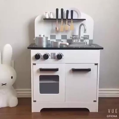 Les enfants en bas âge de Grey Wooden Kitchen Toys For d'enfants noircissent 77.8cm