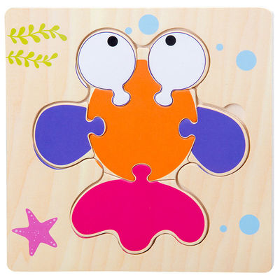 Les jeux de Montessori que le bébé joue des animaux trafiquent des enfants 3D déconcerte le puzzle en bois Toy Matching de connaissance de bande dessinée