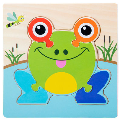 Les jeux de Montessori que le bébé joue des animaux trafiquent des enfants 3D déconcerte le puzzle en bois Toy Matching de connaissance de bande dessinée