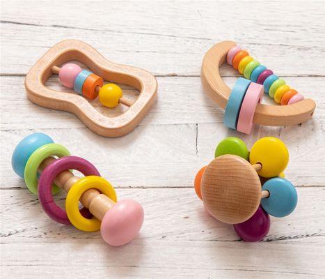 Catégorie en bois de faire ses dents Toy Wooden Rattle Teether Food de Soother 11.6cm de hochet