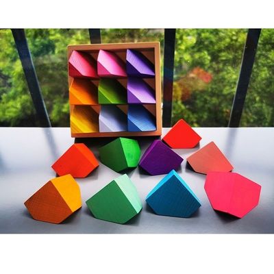 pierre en bois de puzzle en bois de fleur d'arc-en-ciel de 2300g 4cm empilant le jeu