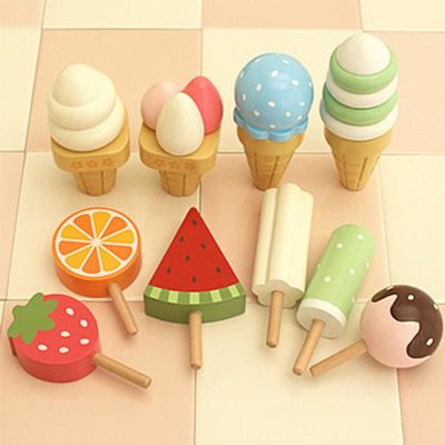 Crème glacée magnétique en bois de simulation réaliste Toy With Display Stand