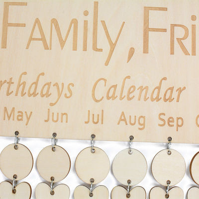 OEM accrochant en bois de calendrier d'anniversaire de la couleur ISO9001 beige