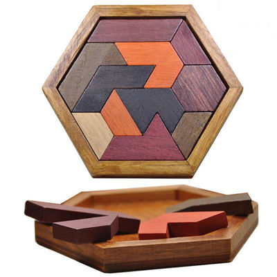 Casse-tête en bois hexagonaux de Montessori des enfants