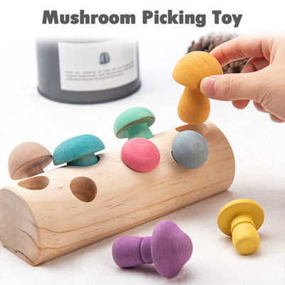 Jeu en bois de cueillette de champignon de forme développementale éducative