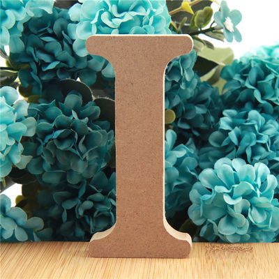 Alphabet 3.94in en bois debout non-toxique de lettres pour le mariage