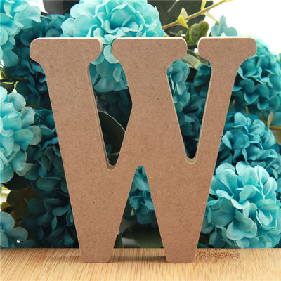 Alphabet 3.94in en bois debout non-toxique de lettres pour le mariage