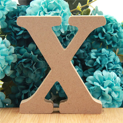 Alphabet 3.94in en bois debout non-toxique de lettres pour le mariage