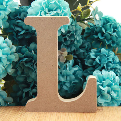 Alphabet 3.94in en bois debout non-toxique de lettres pour le mariage
