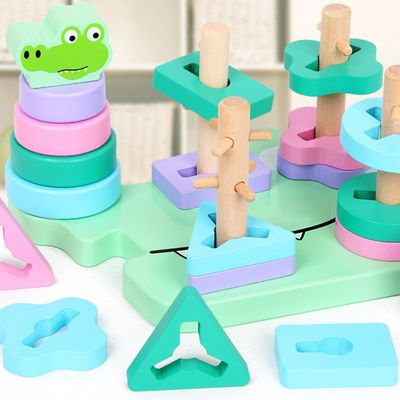 L'ours cognitif de crocodile forment le puzzle tôt d'éducation