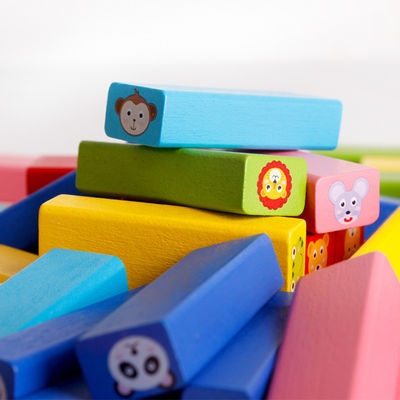 jeux de société 54pcs élevés empilés en bois non-toxiques