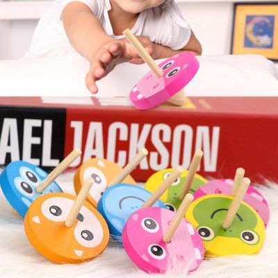 Compas gyroscopique en bois Toy Wheel For Stress Relieving d'arc-en-ciel d'enfants