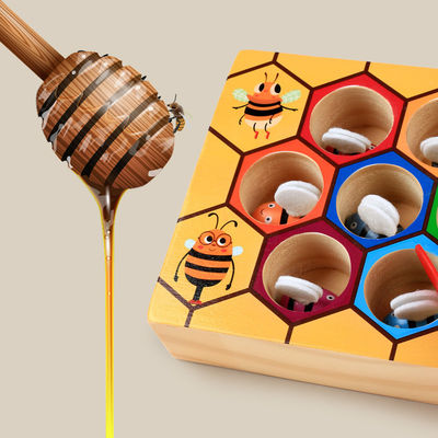 Jeu en bois de coordination d'oeil de main de Montessori pour la première éducation d'enfants