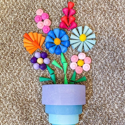 Pièces lâches d'arc-en-ciel en bois Montessori coloré pour le bébé préscolaire