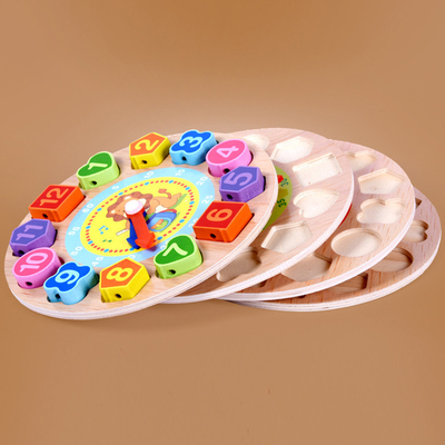 Les perles éducatives animales de Montessori d'horloge perlée en bois colorée de Digital déconcerte des instruments assortissant l'horloge Toy Kid