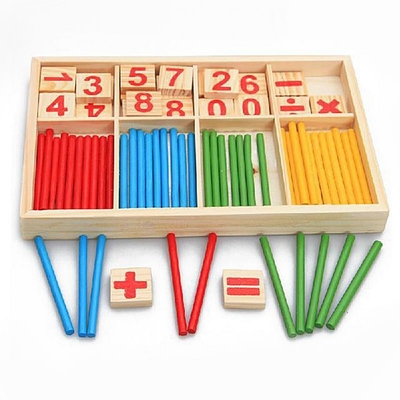 La figure bloque compter le cadeau éducatif d'enfants de Montessori de jouets en bois