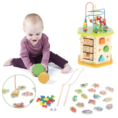 Grand cube en bois en activité de Montessori pour le nourrisson de bébé d'enfants de nouvelle année