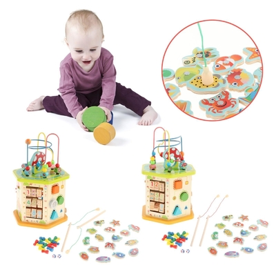 Grand cube en bois en activité de Montessori pour le nourrisson de bébé d'enfants de nouvelle année
