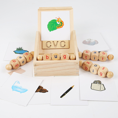 La lecture en bois de Montessori bloque l'étude de rotation tournante d'alphabet de lettre
