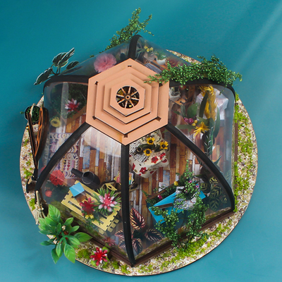 Maison de poupée miniature en bois de DIY avec la batterie de lumière de l'outil de jardinage de meubles LED