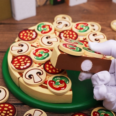 64 PCs feignent la pizza en bois Toy For Children Food Cooking de jeu