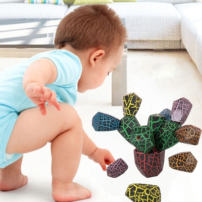 Jouets en bois de équilibrage de bébé de Montessori de cactus pour éducatif tôt