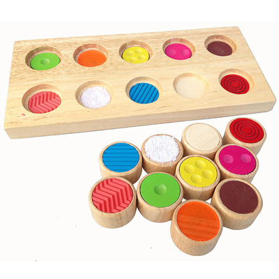 Sensoriel/tactile Montessori aide à la formation le contact assorti de mémoire de couleur de bébé