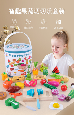 Le fruit de simulation de ménage les jouets qu'en bois Barreled des légumes a coupé éducatif