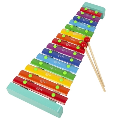 Les tons en bois du xylophone 15 d'enfants frappent le piano éducatif avec 2 maillets