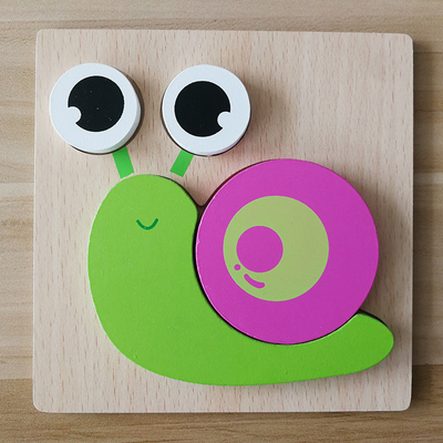 Première éducation de bande dessinée d'enfants animaux en bois du puzzle 3D cognitive