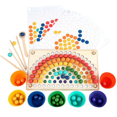 L'arc-en-ciel nordique en bois perle la formation tôt de baguettes d'éducation de puzzle de jeu