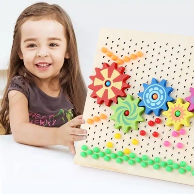 Combinaison de clous de champignons pour tenir puzzle actuel de conseil le bon