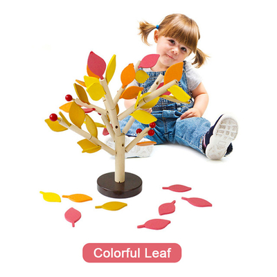 Couleur multi en bois de bloc constitutif d'arbre de feuillage de mosaïque de simulation